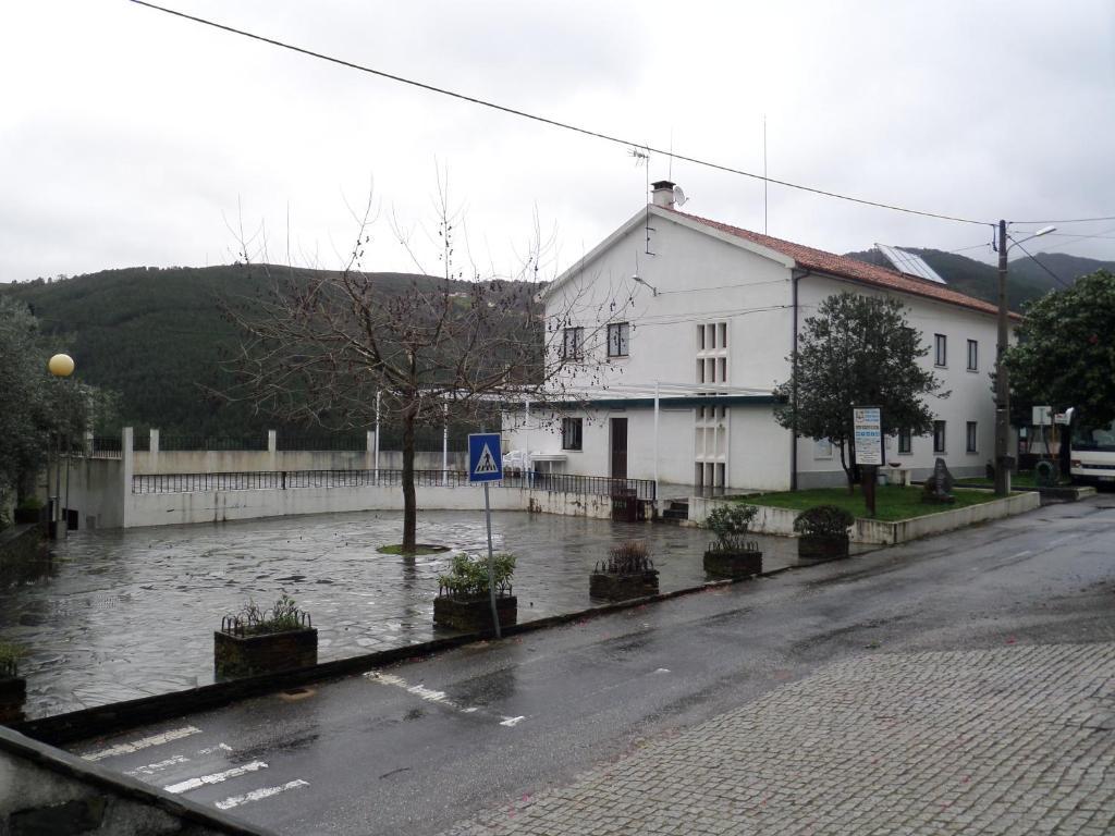 Alojamento Local De Pardieiros Hotel Avô Kültér fotó